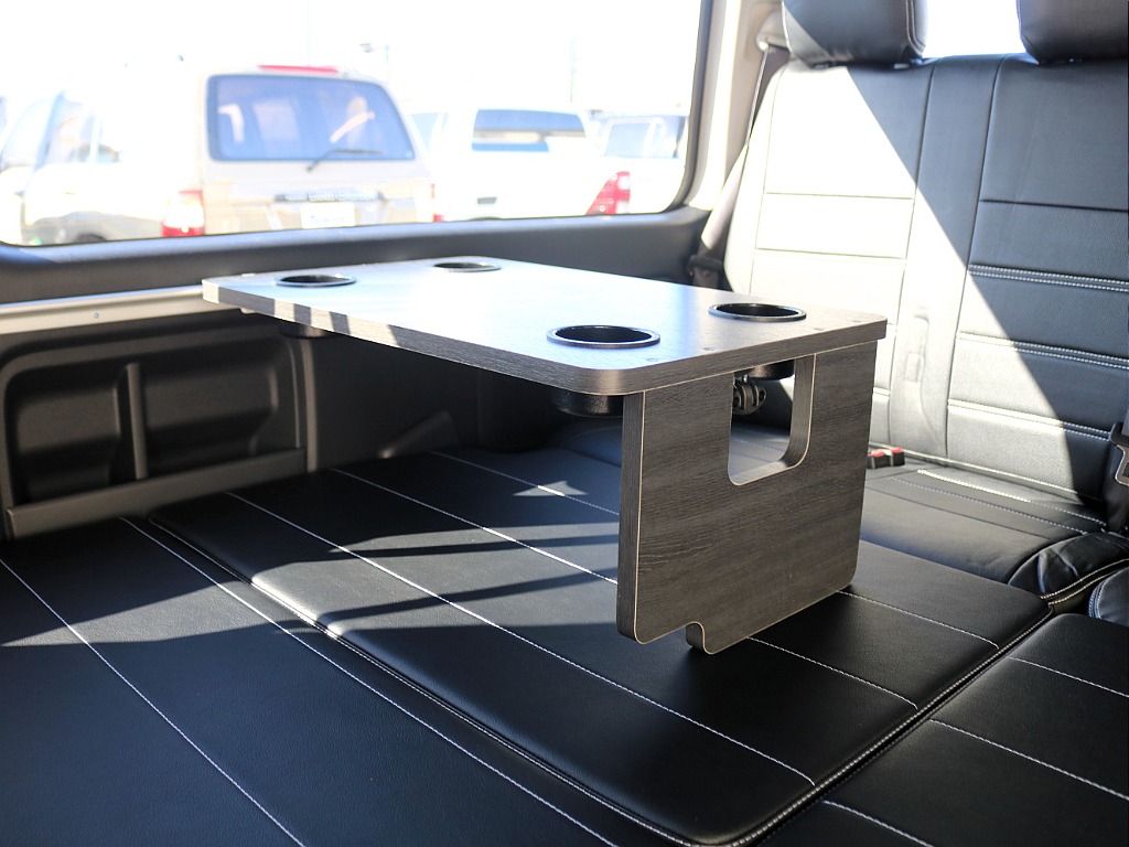 ベッドキットの状態でもサイドテーブルはお使いいただけます♪