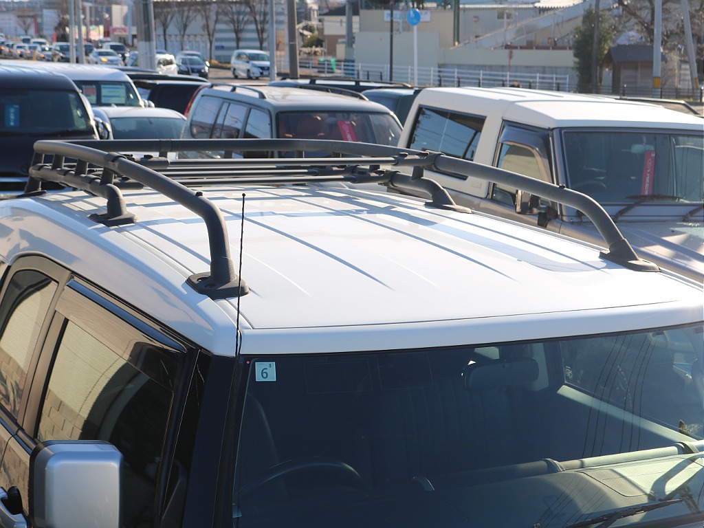 ＦＬＥＸグループは「すべての人に愛車を」をコンセプトに車種別に全国展開中！愛車と一緒に、ライフスタイルを充実させてもらいたいという思いで、ランクル仙台泉店では皆様のご要望になんでもお応えします♪