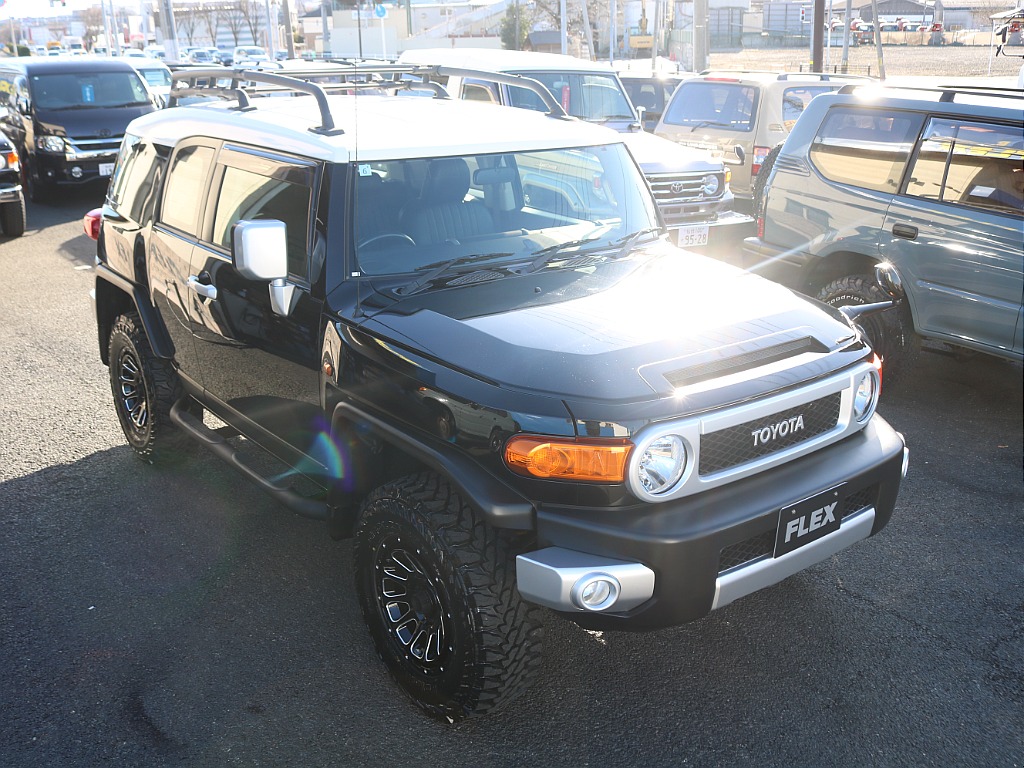 ＦＬＥＸグループは「すべての人に愛車を」をコンセプトに車種別に全国展開中！愛車と一緒に、ライフスタイルを充実させてもらいたいという思いで、ランクル仙台泉店では皆様のご要望になんでもお応えします♪