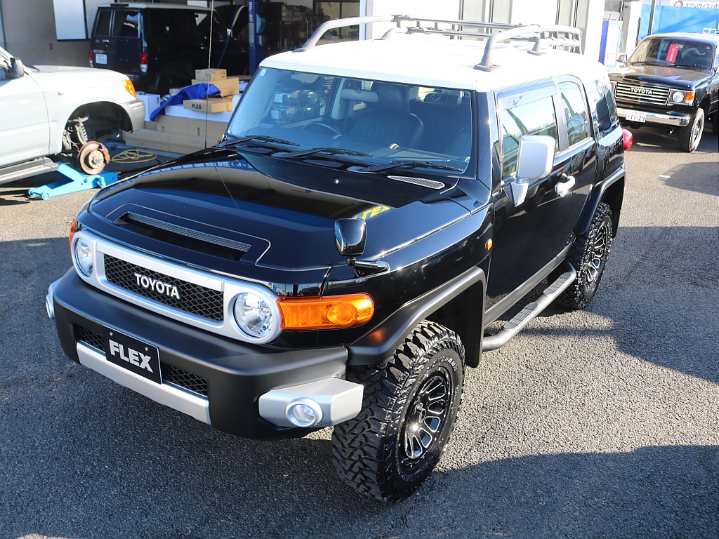 ＦＬＥＸグループは「すべての人に愛車を」をコンセプトに車種別に全国展開中！愛車と一緒に、ライフスタイルを充実させてもらいたいという思いで、ランクル仙台泉店では皆様のご要望になんでもお応えします♪