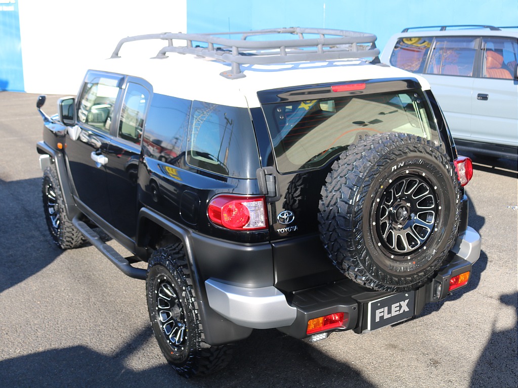 ＦＬＥＸグループは「すべての人に愛車を」をコンセプトに車種別に全国展開中！愛車と一緒に、ライフスタイルを充実させてもらいたいという思いで、ランクル仙台泉店では皆様のご要望になんでもお応えします♪