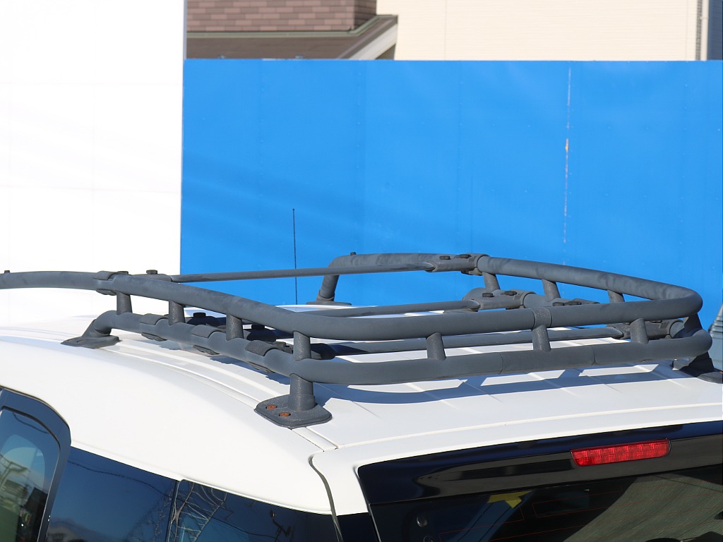 ＦＬＥＸグループは「すべての人に愛車を」をコンセプトに車種別に全国展開中！愛車と一緒に、ライフスタイルを充実させてもらいたいという思いで、ランクル仙台泉店では皆様のご要望になんでもお応えします♪