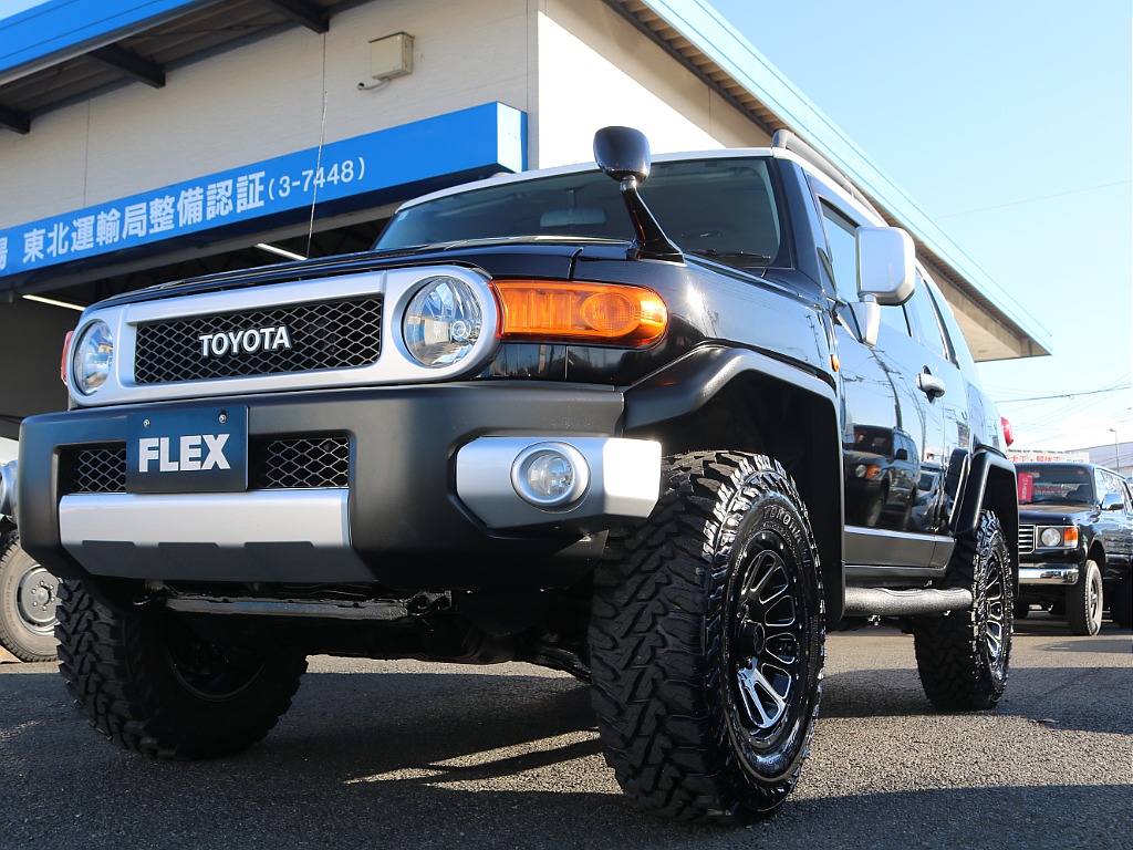 ＦＬＥＸグループは「すべての人に愛車を」をコンセプトに車種別に全国展開中！愛車と一緒に、ライフスタイルを充実させてもらいたいという思いで、ランクル仙台泉店では皆様のご要望になんでもお応えします♪