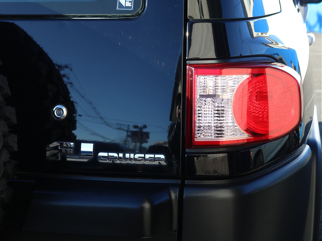 ＦＬＥＸグループは「すべての人に愛車を」をコンセプトに車種別に全国展開中！愛車と一緒に、ライフスタイルを充実させてもらいたいという思いで、ランクル仙台泉店では皆様のご要望になんでもお応えします♪