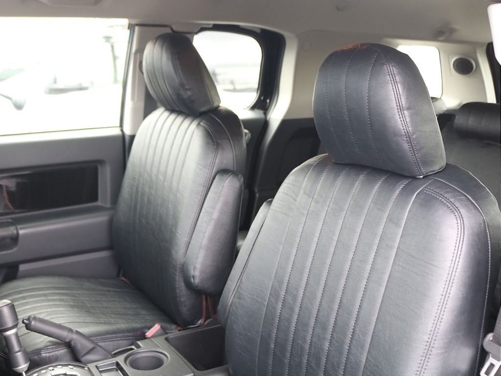 ＦＬＥＸグループは「すべての人に愛車を」をコンセプトに車種別に全国展開中！愛車と一緒に、ライフスタイルを充実させてもらいたいという思いで、ランクル仙台泉店では皆様のご要望になんでもお応えします♪