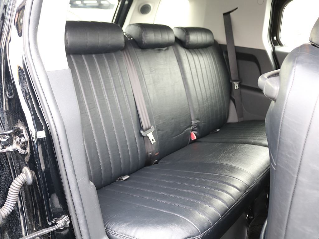 ＦＬＥＸグループは「すべての人に愛車を」をコンセプトに車種別に全国展開中！愛車と一緒に、ライフスタイルを充実させてもらいたいという思いで、ランクル仙台泉店では皆様のご要望になんでもお応えします♪