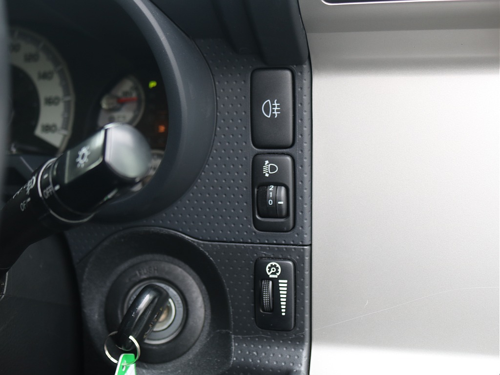 ＦＬＥＸグループは「すべての人に愛車を」をコンセプトに車種別に全国展開中！愛車と一緒に、ライフスタイルを充実させてもらいたいという思いで、ランクル仙台泉店では皆様のご要望になんでもお応えします♪