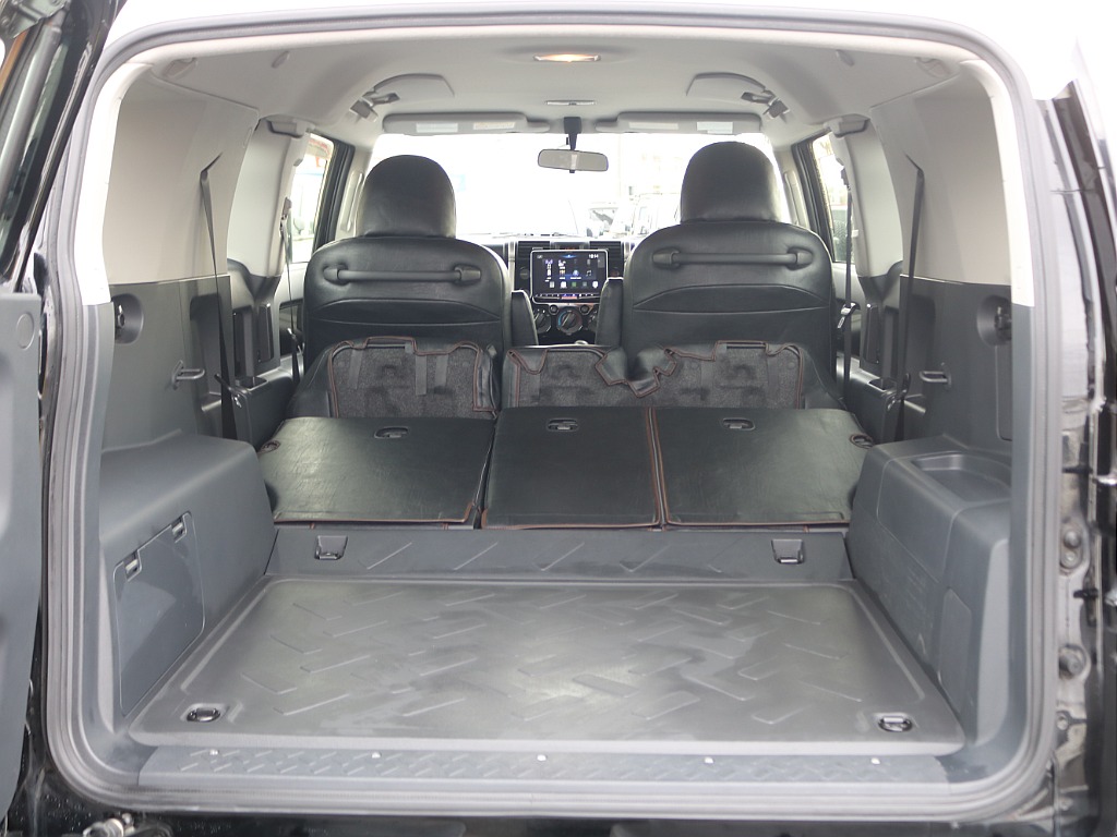 ＦＬＥＸグループは「すべての人に愛車を」をコンセプトに車種別に全国展開中！愛車と一緒に、ライフスタイルを充実させてもらいたいという思いで、ランクル仙台泉店では皆様のご要望になんでもお応えします♪