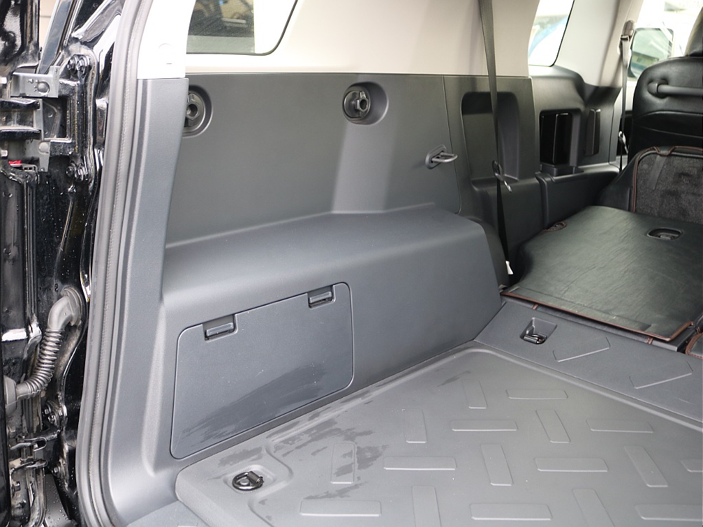 ＦＬＥＸグループは「すべての人に愛車を」をコンセプトに車種別に全国展開中！愛車と一緒に、ライフスタイルを充実させてもらいたいという思いで、ランクル仙台泉店では皆様のご要望になんでもお応えします♪