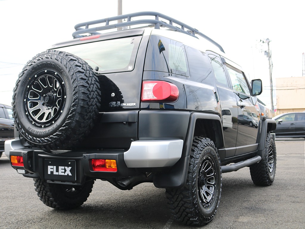 ＦＬＥＸグループは「すべての人に愛車を」をコンセプトに車種別に全国展開中！愛車と一緒に、ライフスタイルを充実させてもらいたいという思いで、ランクル仙台泉店では皆様のご要望になんでもお応えします♪