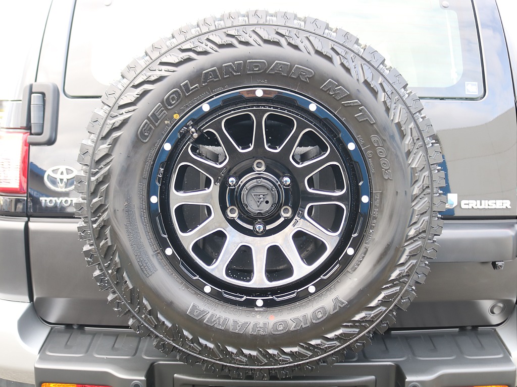 ＦＬＥＸグループは「すべての人に愛車を」をコンセプトに車種別に全国展開中！愛車と一緒に、ライフスタイルを充実させてもらいたいという思いで、ランクル仙台泉店では皆様のご要望になんでもお応えします♪