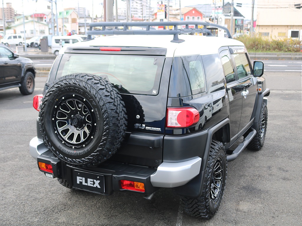 ＦＬＥＸグループは「すべての人に愛車を」をコンセプトに車種別に全国展開中！愛車と一緒に、ライフスタイルを充実させてもらいたいという思いで、ランクル仙台泉店では皆様のご要望になんでもお応えします♪