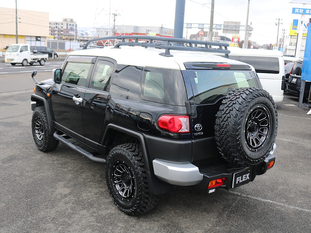 ＦＬＥＸグループは「すべての人に愛車を」をコンセプトに車種別に全国展開中！愛車と一緒に、ライフスタイルを充実させてもらいたいという思いで、ランクル仙台泉店では皆様のご要望になんでもお応えします♪