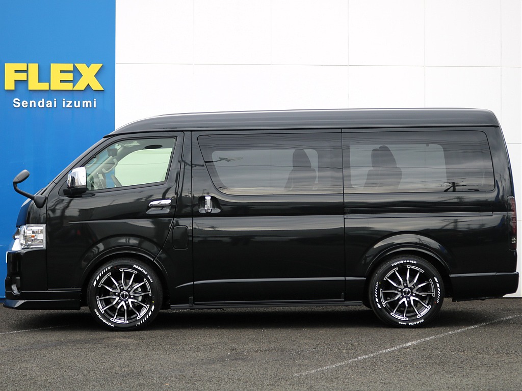 1インチローダウン済みです♪重心が下がることで、よりカッコよくなりますね♪