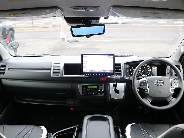 ＦＬＥＸグループは「すべての人に愛車を」をコンセプトに車種別に全国展開中！愛車と一緒に、ライフスタイルを充実させてもらいたいという思いで、ランクル仙台泉店では皆様のご要望になんでもお応えします♪