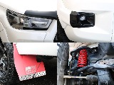 フロントを1インチリフトアップされた車両になります♪