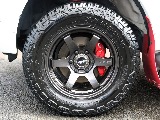 タイヤはRAYS17インチAWにヨコハマのジオランダーX-AT265/65R17を装着済みです！