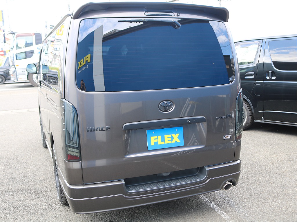 ＦＬＥＸグループは「すべての人に愛車を」をコンセプトに車種別に全国展開中！愛車と一緒に、ライフスタイルを充実させてもらいたいという思いで、ランクル仙台泉店では皆様のご要望になんでもお応えします♪