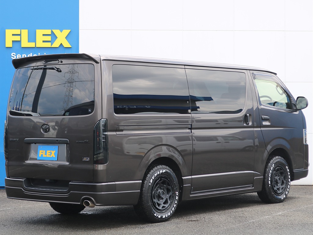 ＦＬＥＸグループは「すべての人に愛車を」をコンセプトに車種別に全国展開中！愛車と一緒に、ライフスタイルを充実させてもらいたいという思いで、ランクル仙台泉店では皆様のご要望になんでもお応えします♪