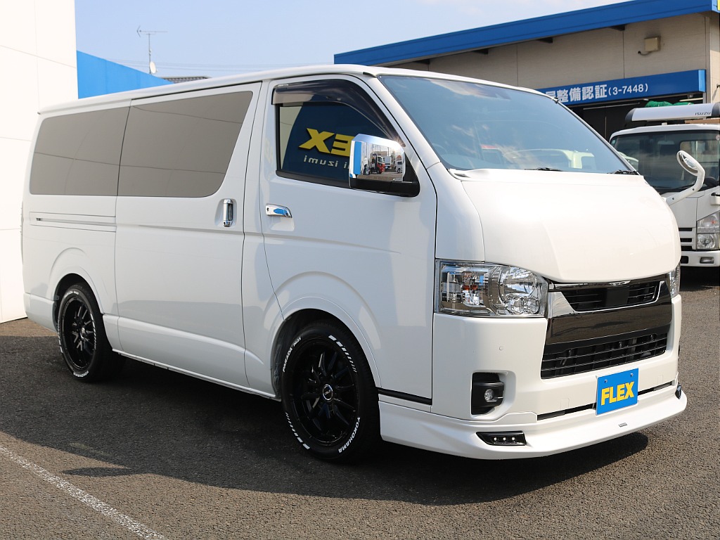 ＦＬＥＸグループは「すべての人に愛車を」をコンセプトに車種別に全国展開中！愛車と一緒に、ライフスタイルを充実させてもらいたいという思いで、ランクル仙台泉店では皆様のご要望になんでもお応えします♪