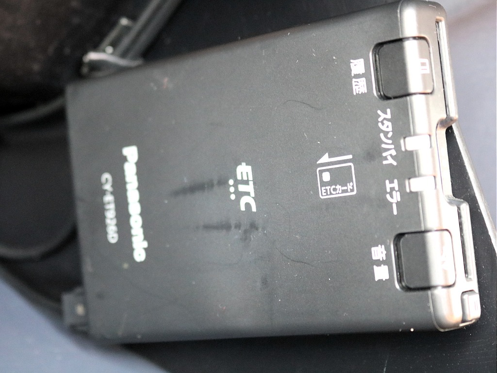 ＦＬＥＸグループは「すべての人に愛車を」をコンセプトに車種別に全国展開中！愛車と一緒に、ライフスタイルを充実させてもらいたいという思いで、ランクル仙台泉店では皆様のご要望になんでもお応えします♪