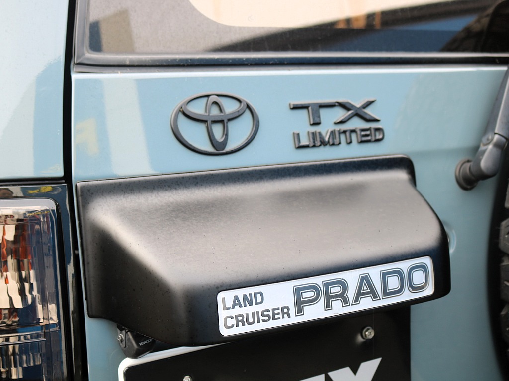 ＦＬＥＸグループは「すべての人に愛車を」をコンセプトに車種別に全国展開中！愛車と一緒に、ライフスタイルを充実させてもらいたいという思いで、ランクル仙台泉店では皆様のご要望になんでもお応えします♪