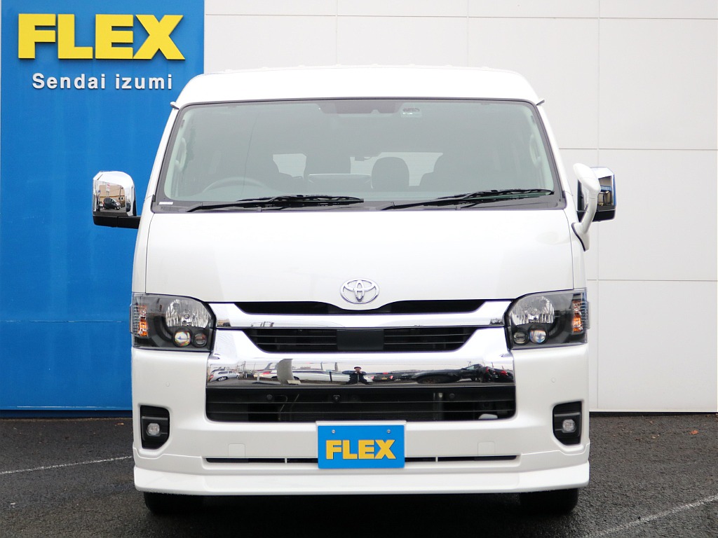 デルフィーノラインのフロントスポイラーを装着済み♪ローダウン車両との相性バッチリ♪