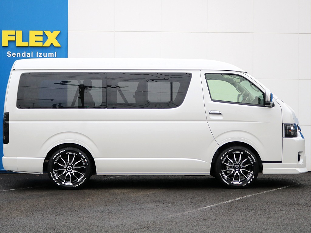 ＦＬＥＸグループは「すべての人に愛車を」をコンセプトに車種別に全国展開中！愛車と一緒に、ライフスタイルを充実させてもらいたいという思いで、ランクル仙台泉店では皆様のご要望になんでもお応えします♪