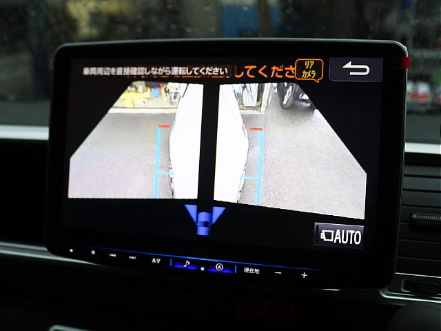 パノラミックビューモニターも完備しておりますので全周囲をカメラで確認できます♪