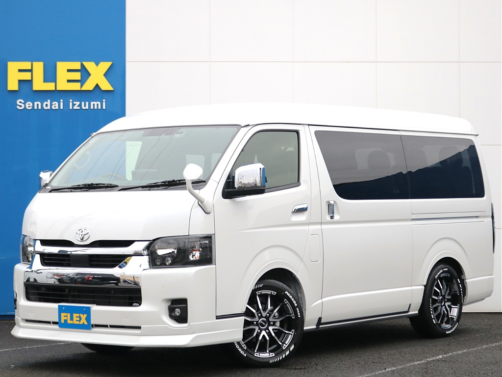 新車ハイエースワゴン！人気の４WD！ノーマル配列＆スマートベッドキットや大人気BIG-Xナビにフリップダウンモニター等、魅力満載のお車が入庫しました♪