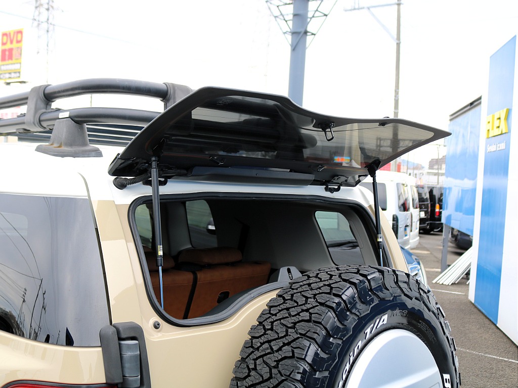 ＦＬＥＸグループは「すべての人に愛車を」をコンセプトに車種別に全国展開中！愛車と一緒に、ライフスタイルを充実させてもらいたいという思いで、ランクル仙台泉店では皆様のご要望になんでもお応えします♪