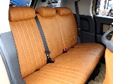 2列目シートもキャメルシートカバーを装着済みです♪