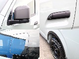 小窓付きですので車中泊で重宝されますね♪デルフィーノラインのオーバーフェンダーも装着済みですので細部にまでこだわった車両です♪
