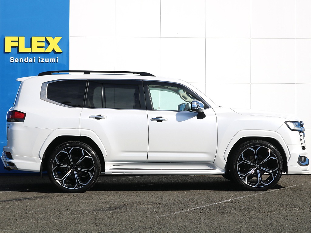 自社認証整備工場完備ですので納車後のカスタム、車検、修理、日々のメンテナンス、など全力でサポートいたします！なんでもお気軽にご相談ください！他店で購入した、お持ち込み車両でも大歓迎ですよ♪