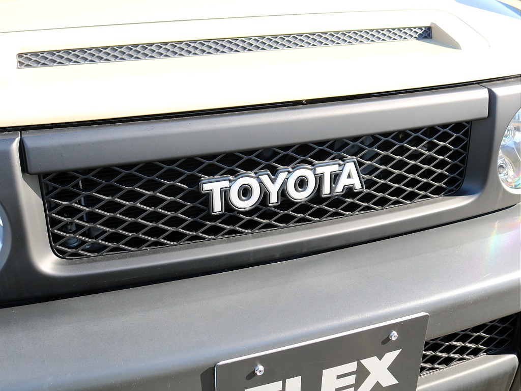 ＦＬＥＸグループは「すべての人に愛車を」をコンセプトに車種別に全国展開中！愛車と一緒に、ライフスタイルを充実させてもらいたいという思いで、ランクル仙台泉店では皆様のご要望になんでもお応えします♪