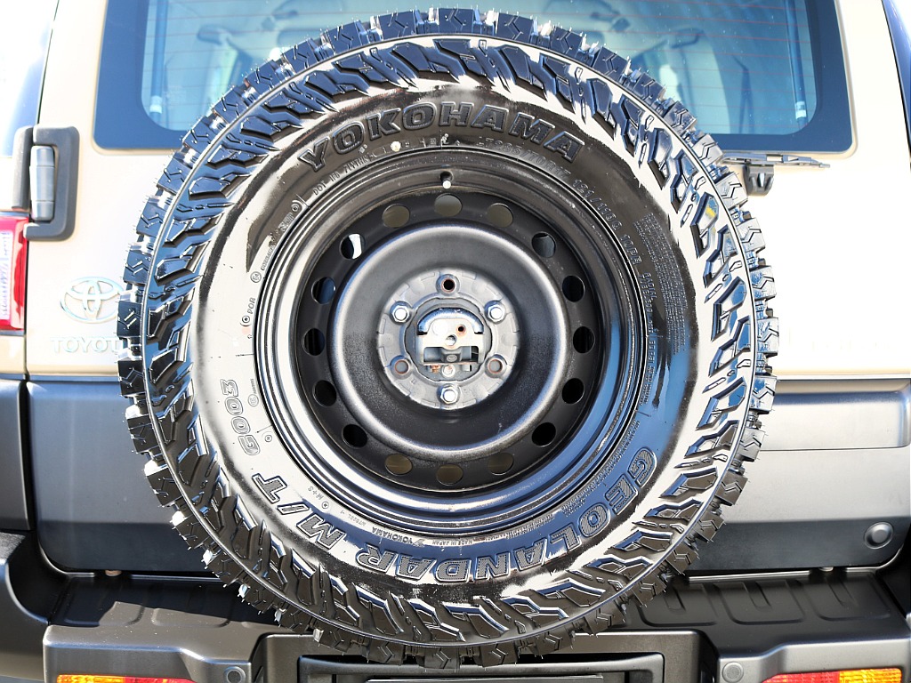 ＦＬＥＸグループは「すべての人に愛車を」をコンセプトに車種別に全国展開中！愛車と一緒に、ライフスタイルを充実させてもらいたいという思いで、ランクル仙台泉店では皆様のご要望になんでもお応えします♪