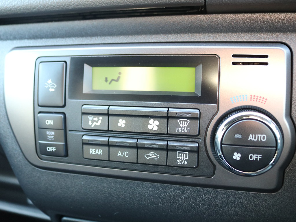 ＦＬＥＸグループは「すべての人に愛車を」をコンセプトに車種別に全国展開中！愛車と一緒に、ライフスタイルを充実させてもらいたいという思いで、ランクル仙台泉店では皆様のご要望になんでもお応えします♪