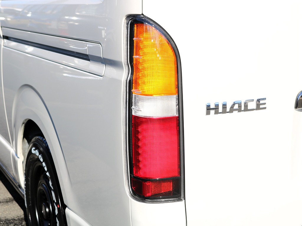 ＦＬＥＸグループは「すべての人に愛車を」をコンセプトに車種別に全国展開中！愛車と一緒に、ライフスタイルを充実させてもらいたいという思いで、ランクル仙台泉店では皆様のご要望になんでもお応えします♪