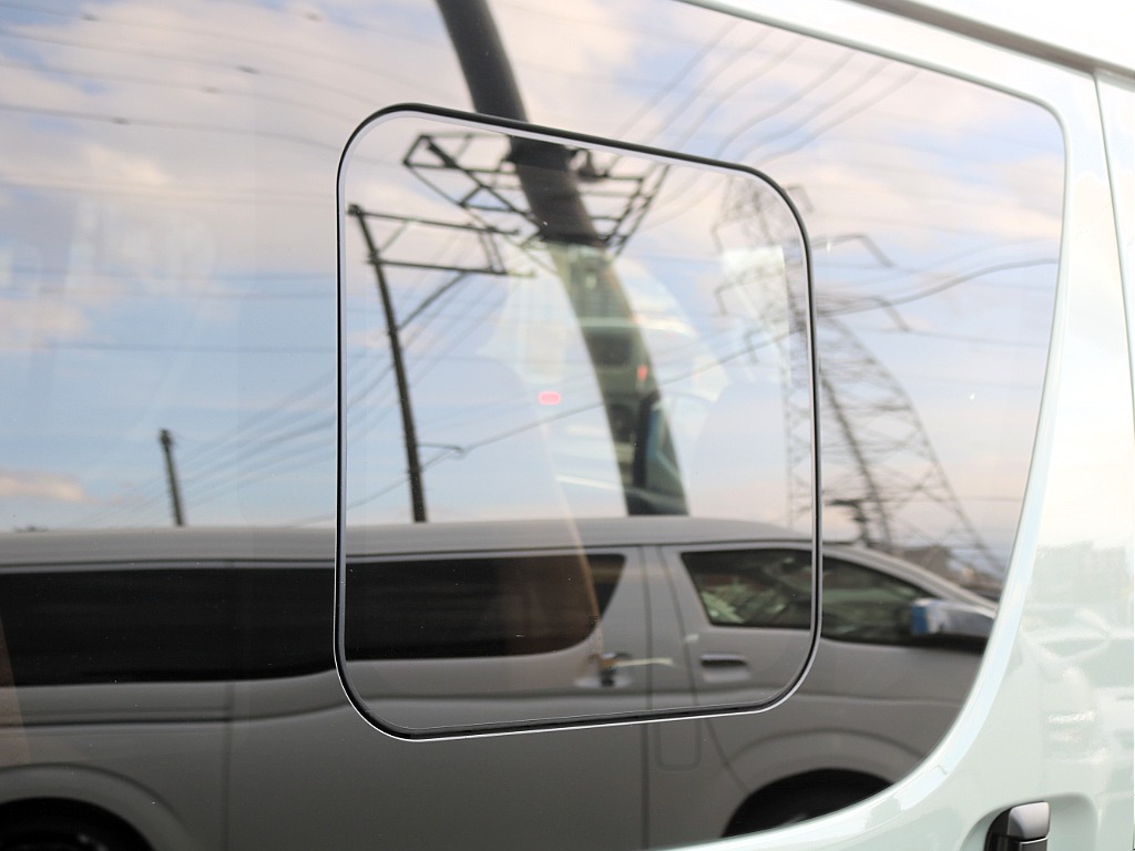 ＦＬＥＸグループは「すべての人に愛車を」をコンセプトに車種別に全国展開中！愛車と一緒に、ライフスタイルを充実させてもらいたいという思いで、ランクル仙台泉店では皆様のご要望になんでもお応えします♪