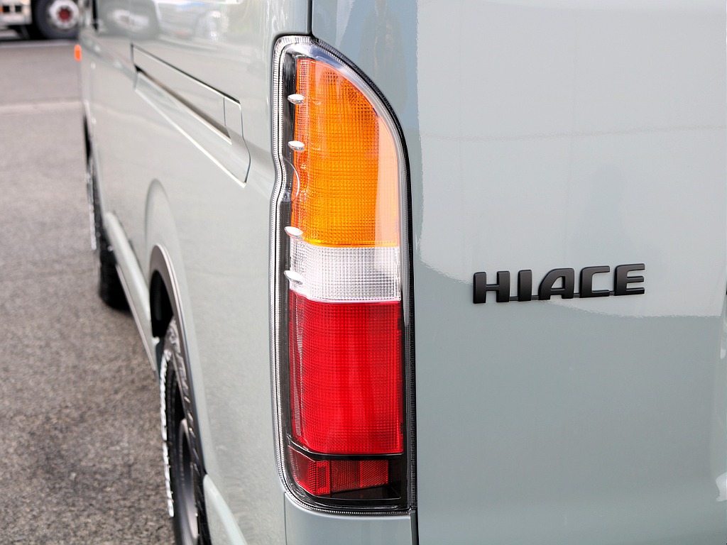 ＦＬＥＸグループは「すべての人に愛車を」をコンセプトに車種別に全国展開中！愛車と一緒に、ライフスタイルを充実させてもらいたいという思いで、ランクル仙台泉店では皆様のご要望になんでもお応えします♪