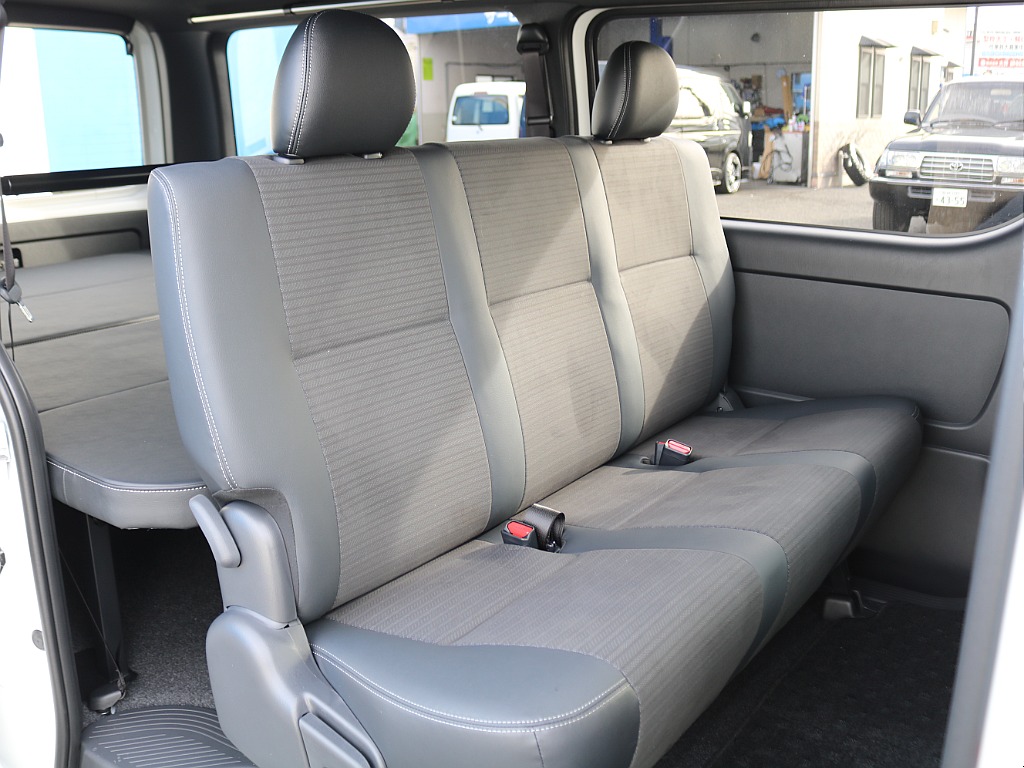 ＦＬＥＸグループは「すべての人に愛車を」をコンセプトに車種別に全国展開中！愛車と一緒に、ライフスタイルを充実させてもらいたいという思いで、ランクル仙台泉店では皆様のご要望になんでもお応えします♪