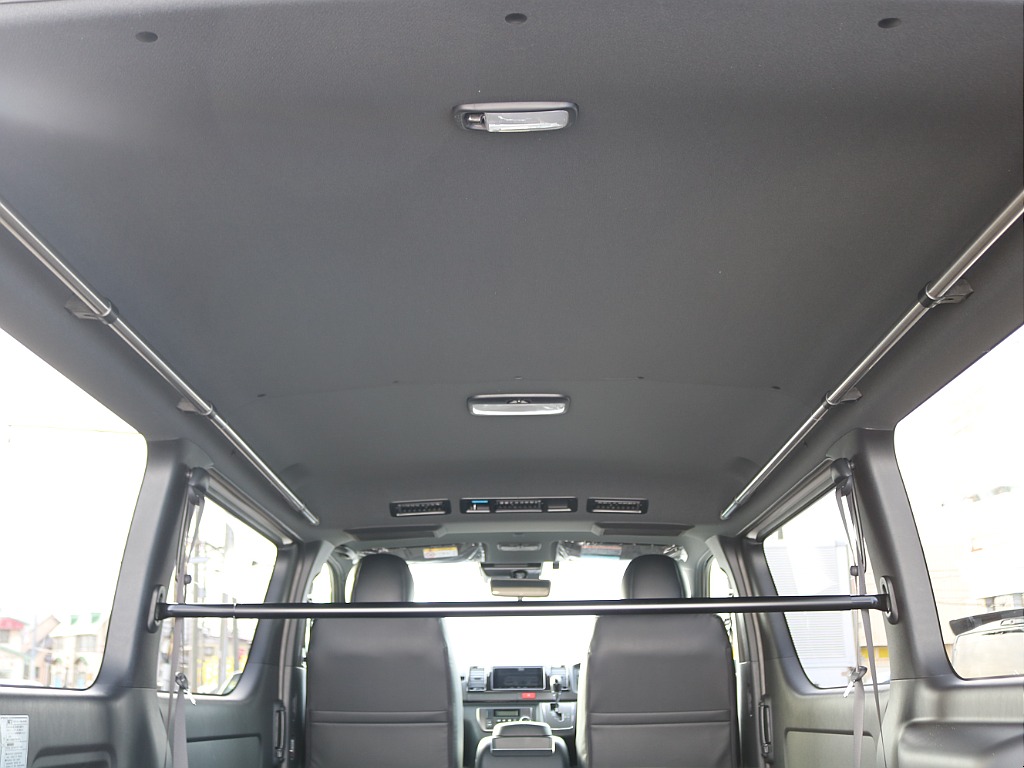 ＦＬＥＸグループは「すべての人に愛車を」をコンセプトに車種別に全国展開中！愛車と一緒に、ライフスタイルを充実させてもらいたいという思いで、ランクル仙台泉店では皆様のご要望になんでもお応えします♪