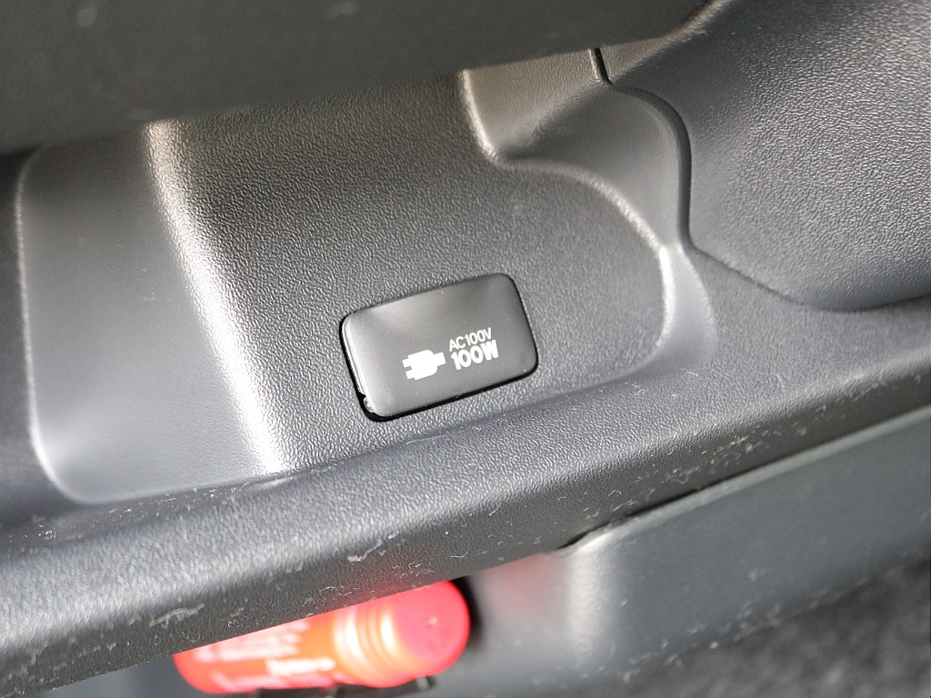 ＦＬＥＸグループは「すべての人に愛車を」をコンセプトに車種別に全国展開中！愛車と一緒に、ライフスタイルを充実させてもらいたいという思いで、ランクル仙台泉店では皆様のご要望になんでもお応えします♪