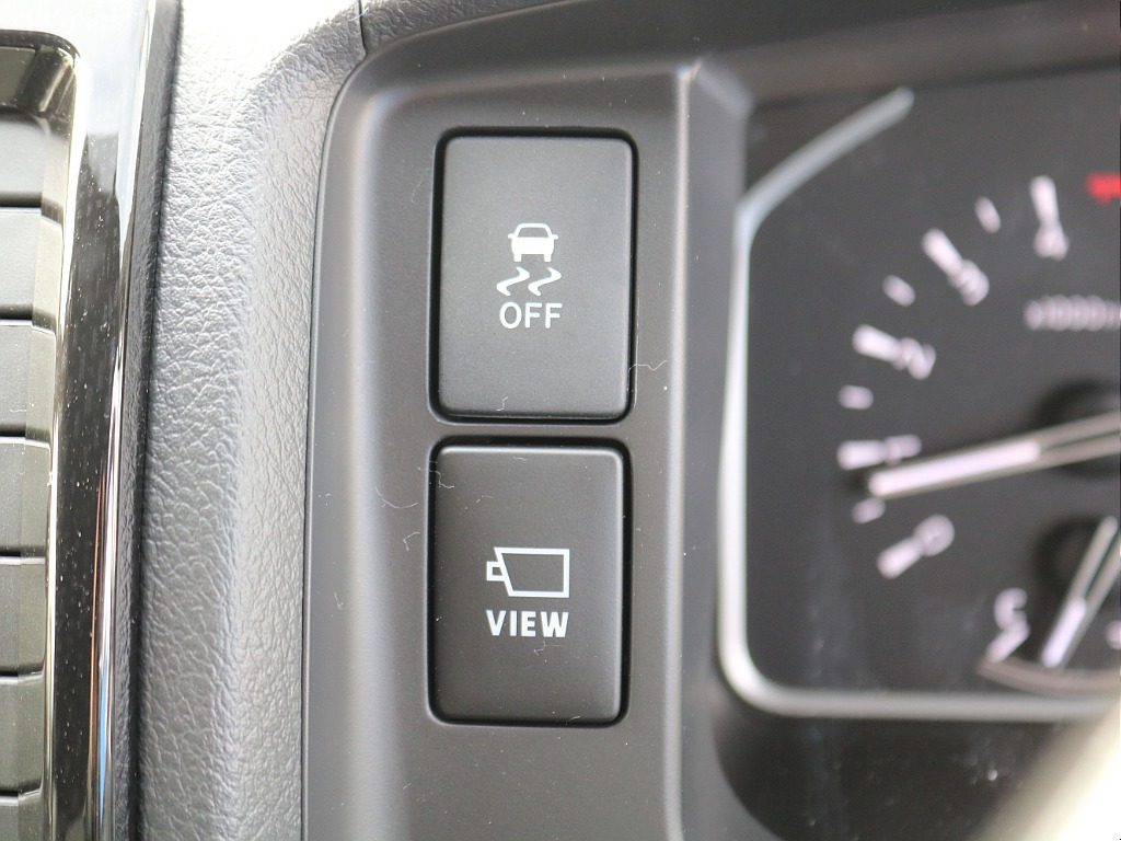 ＦＬＥＸグループは「すべての人に愛車を」をコンセプトに車種別に全国展開中！愛車と一緒に、ライフスタイルを充実させてもらいたいという思いで、ランクル仙台泉店では皆様のご要望になんでもお応えします♪