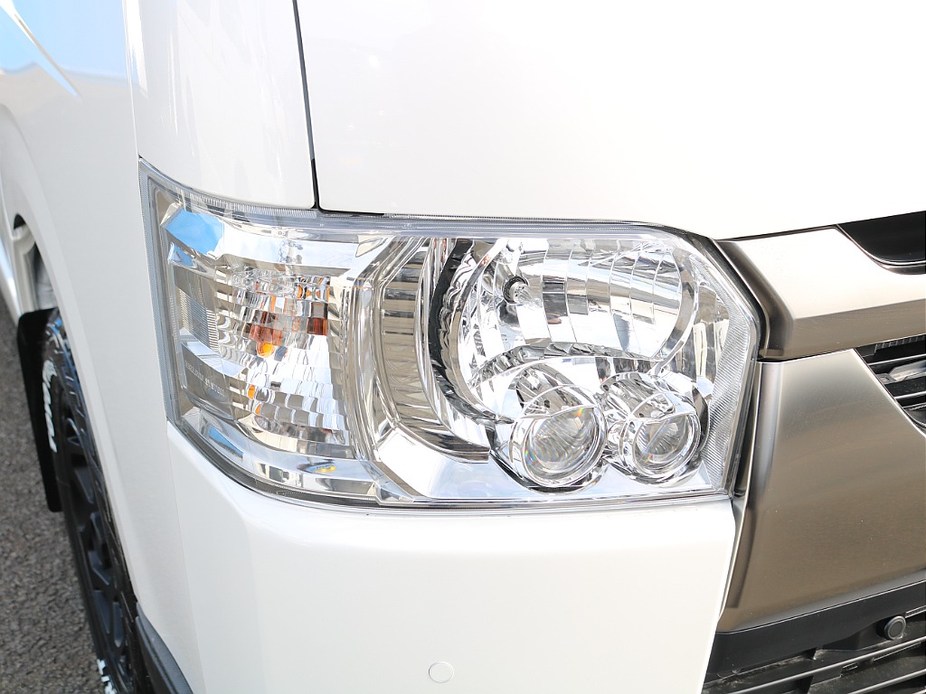 ＦＬＥＸグループは「すべての人に愛車を」をコンセプトに車種別に全国展開中！愛車と一緒に、ライフスタイルを充実させてもらいたいという思いで、ランクル仙台泉店では皆様のご要望になんでもお応えします♪