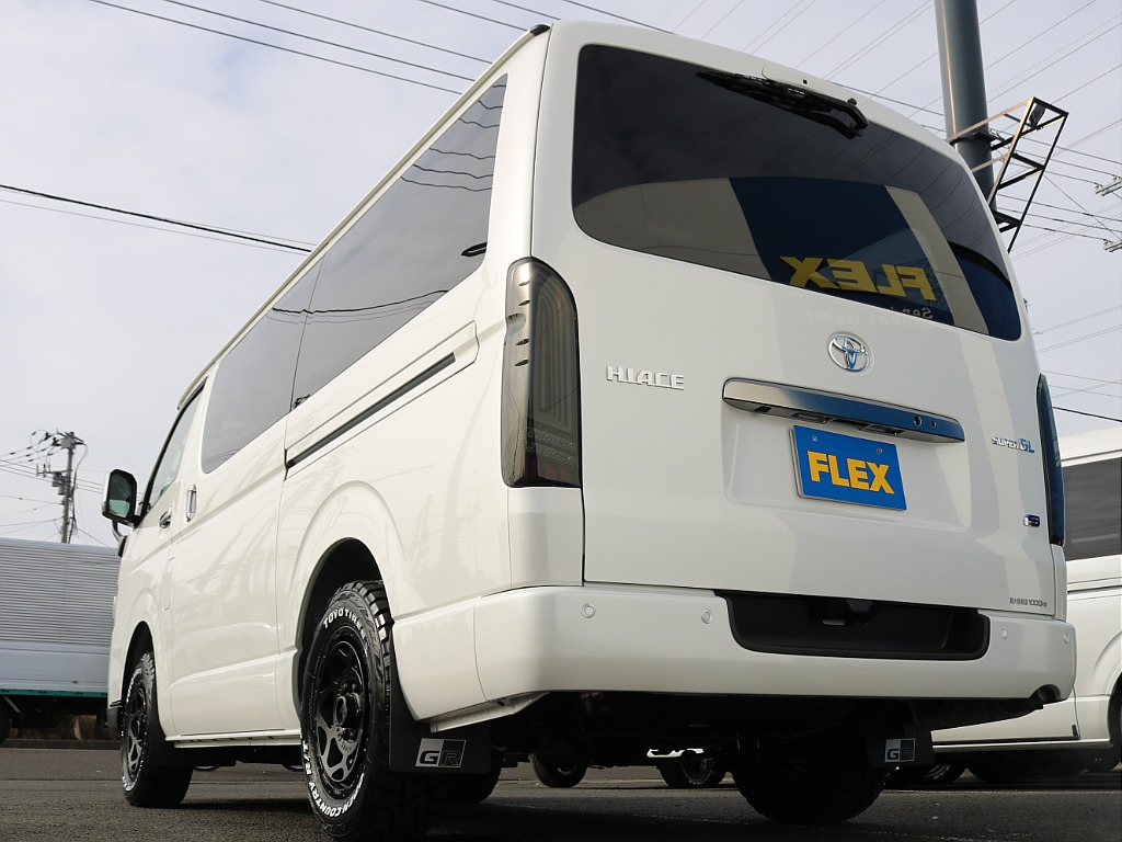 ＦＬＥＸグループは「すべての人に愛車を」をコンセプトに車種別に全国展開中！愛車と一緒に、ライフスタイルを充実させてもらいたいという思いで、ランクル仙台泉店では皆様のご要望になんでもお応えします♪