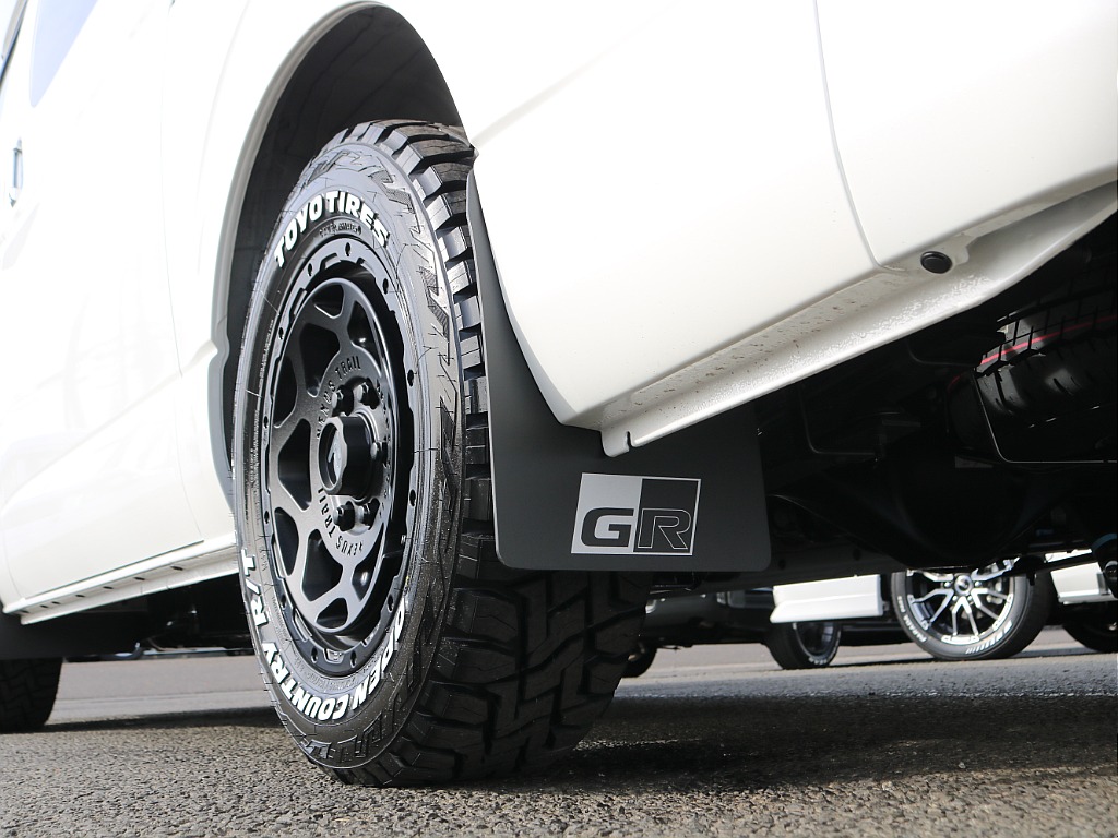 ＦＬＥＸグループは「すべての人に愛車を」をコンセプトに車種別に全国展開中！愛車と一緒に、ライフスタイルを充実させてもらいたいという思いで、ランクル仙台泉店では皆様のご要望になんでもお応えします♪