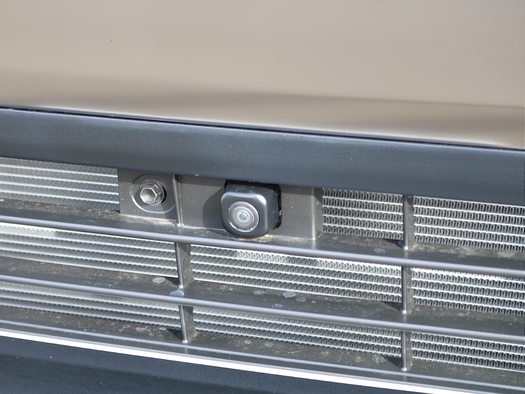 ＦＬＥＸグループは「すべての人に愛車を」をコンセプトに車種別に全国展開中！愛車と一緒に、ライフスタイルを充実させてもらいたいという思いで、ランクル仙台泉店では皆様のご要望になんでもお応えします♪