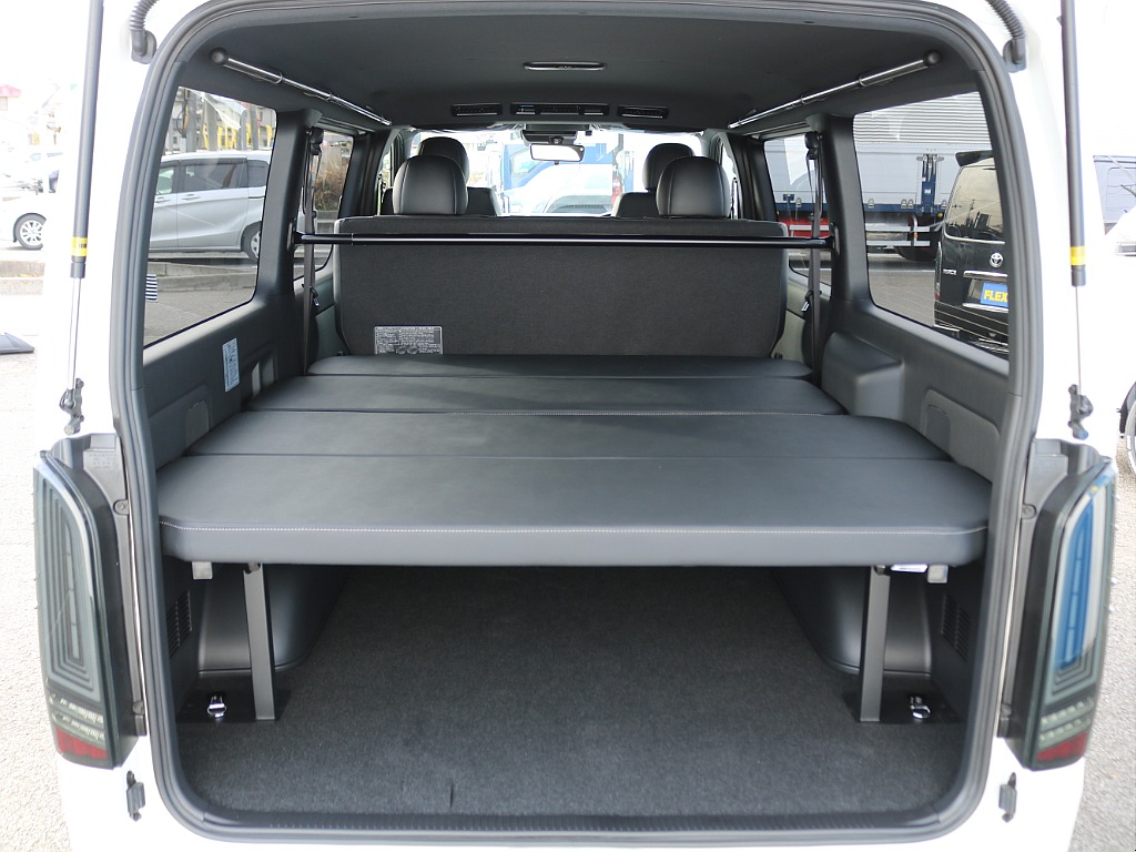 トヨタ&nbsp;ハイエースバン&nbsp;5D2.8DTスーパーGLダークプライムS L 4WD&nbsp;&nbsp;宮城県の詳細画像&nbsp;その9