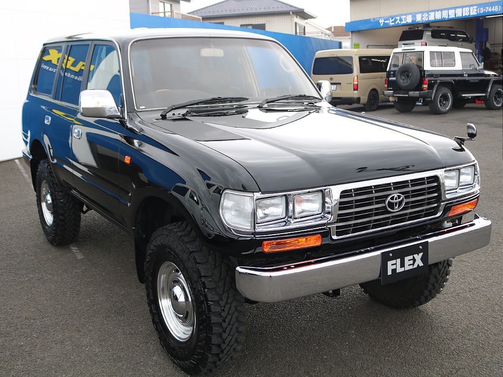 ＦＬＥＸグループは「すべての人に愛車を」をコンセプトに車種別に全国展開中！愛車と一緒に、ライフスタイルを充実させてもらいたいという思いで、ランクル仙台泉店では皆様のご要望になんでもお応えします♪